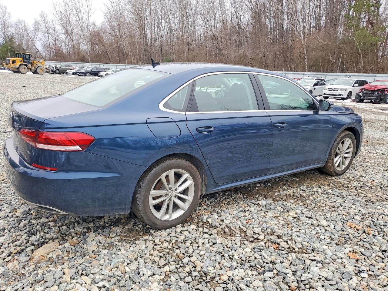 2020 VOLKSWAGEN PASSAT SE photo 5