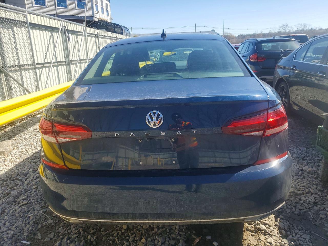 2020 VOLKSWAGEN PASSAT SE photo 11