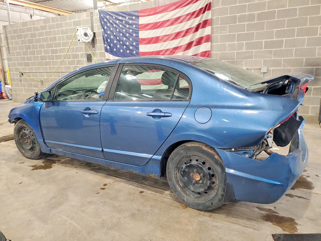 2010 HONDA CIVIC LX photo 2