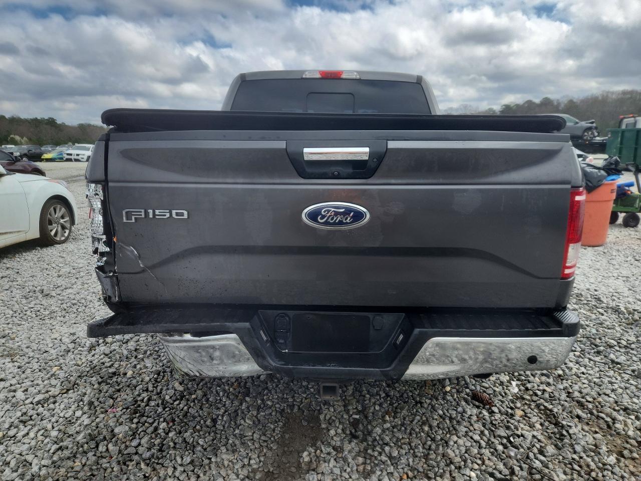 2017 FORD F150 SUPERCREW photo 6