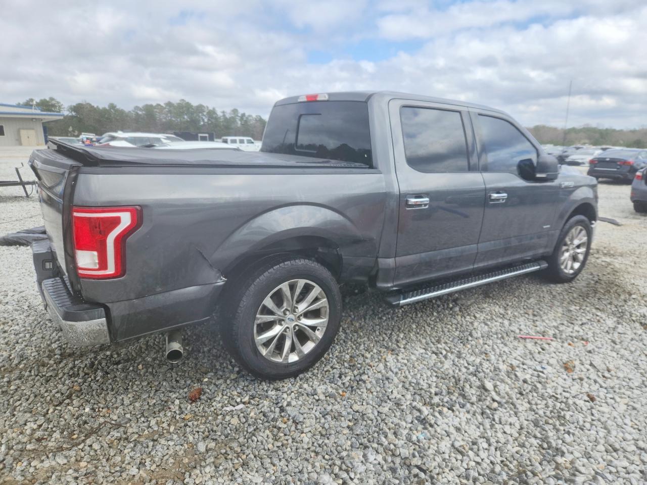 2017 FORD F150 SUPERCREW photo 3