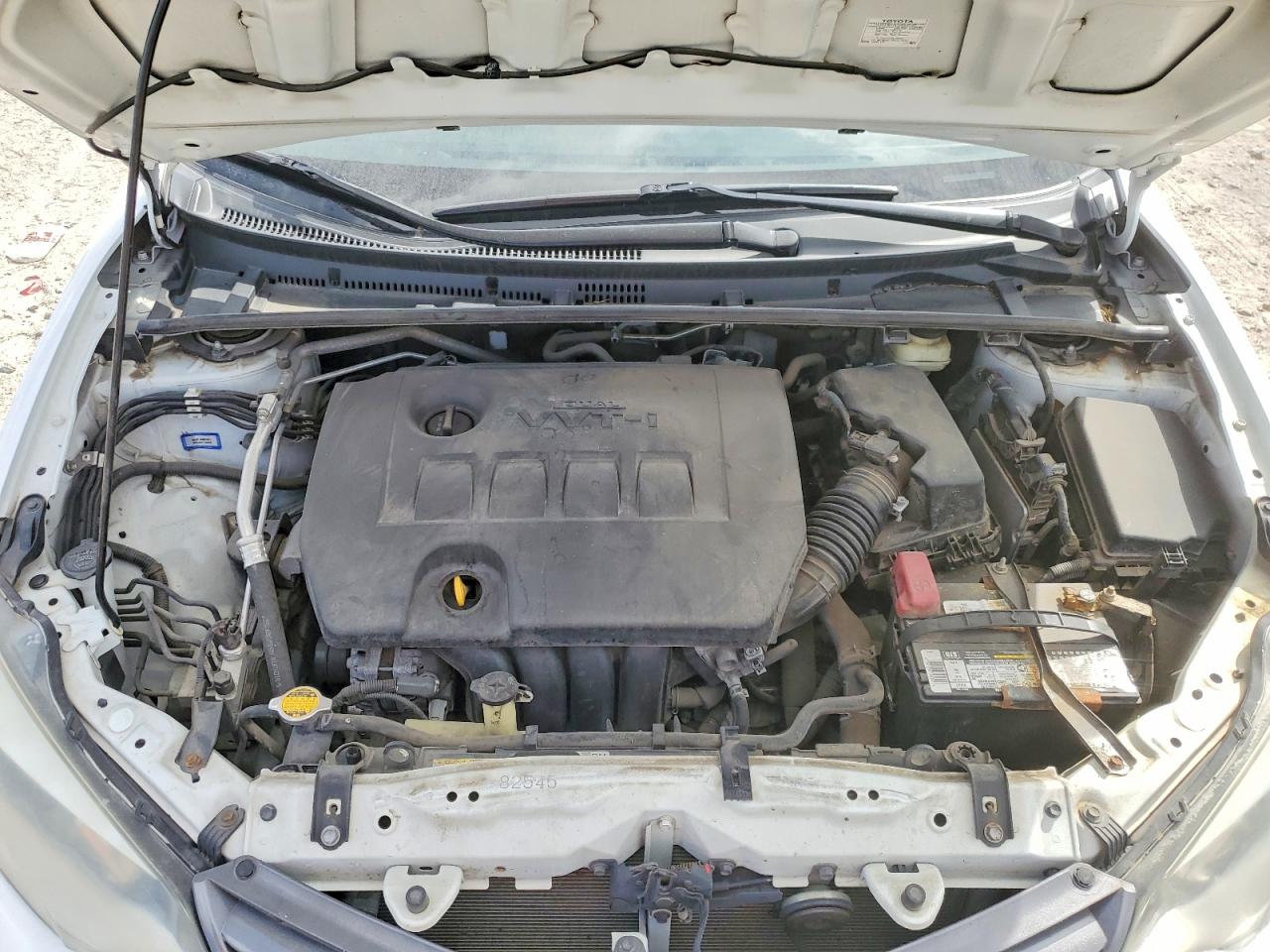 2016 TOYOTA COROLLA LE photo 11