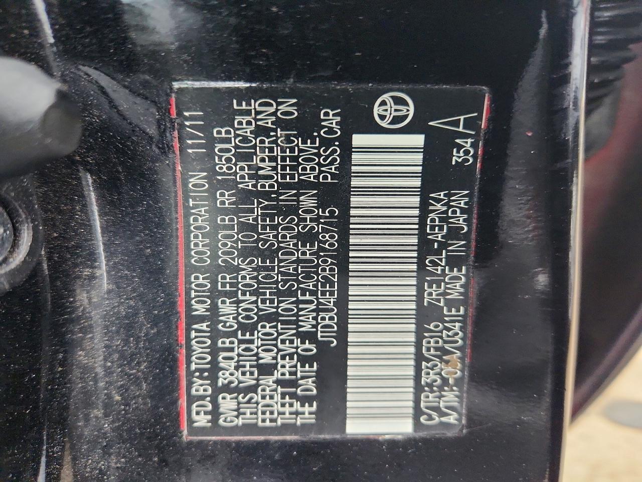2011 TOYOTA COROLLA LE photo 12