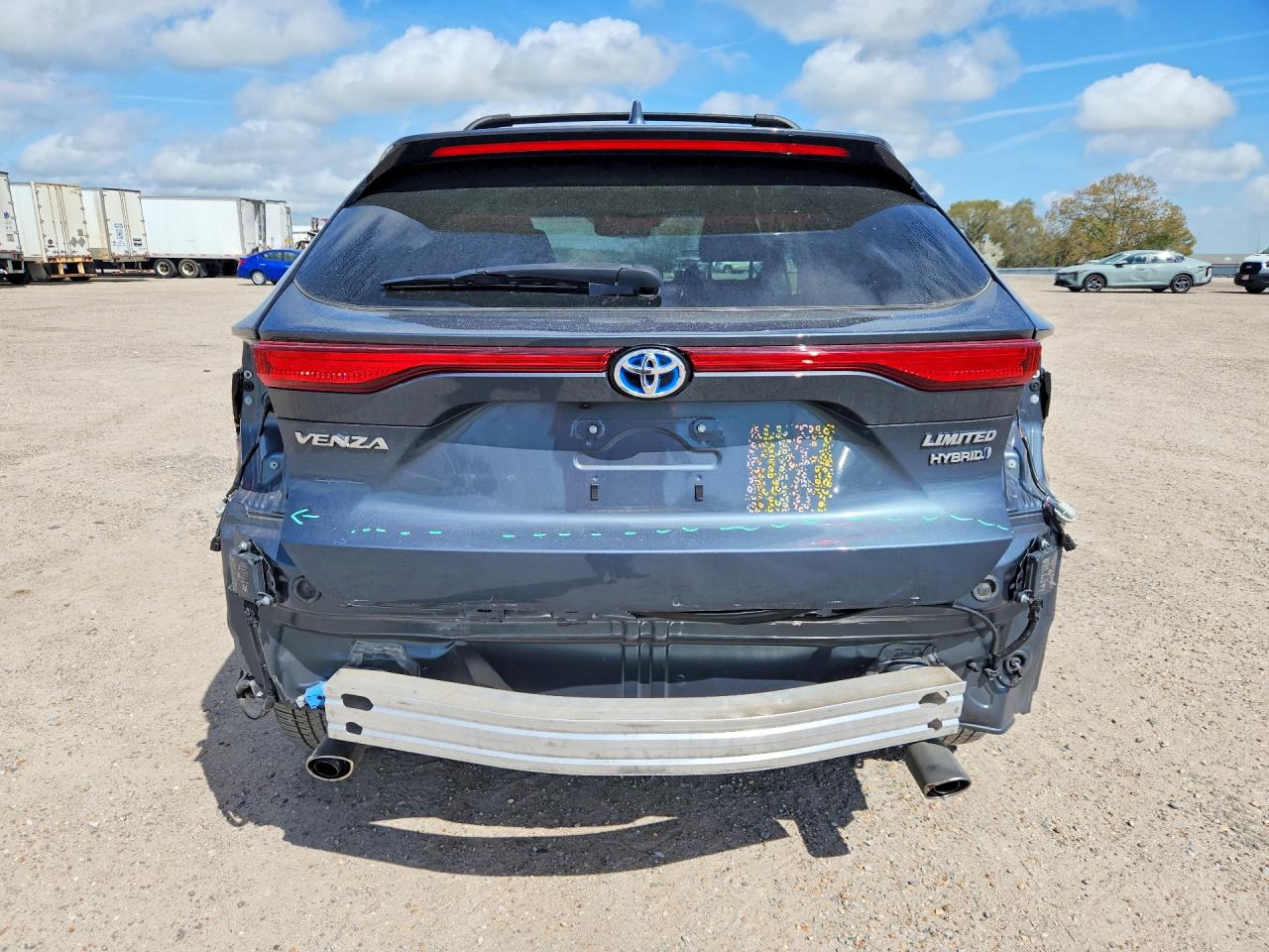 2022 TOYOTA VENZA LIMITED photo 16