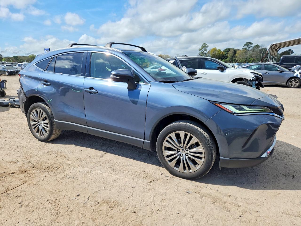 2022 TOYOTA VENZA LIMITED photo 10