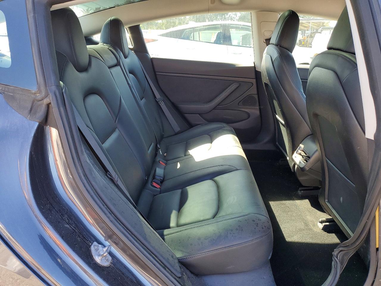 2019 TESLA MODEL 3 photo 19