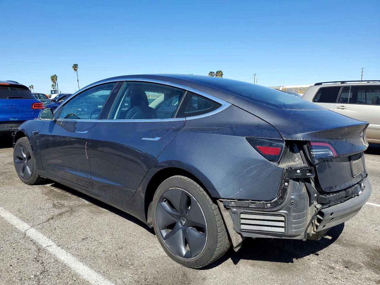 2019 TESLA MODEL 3 photo 3