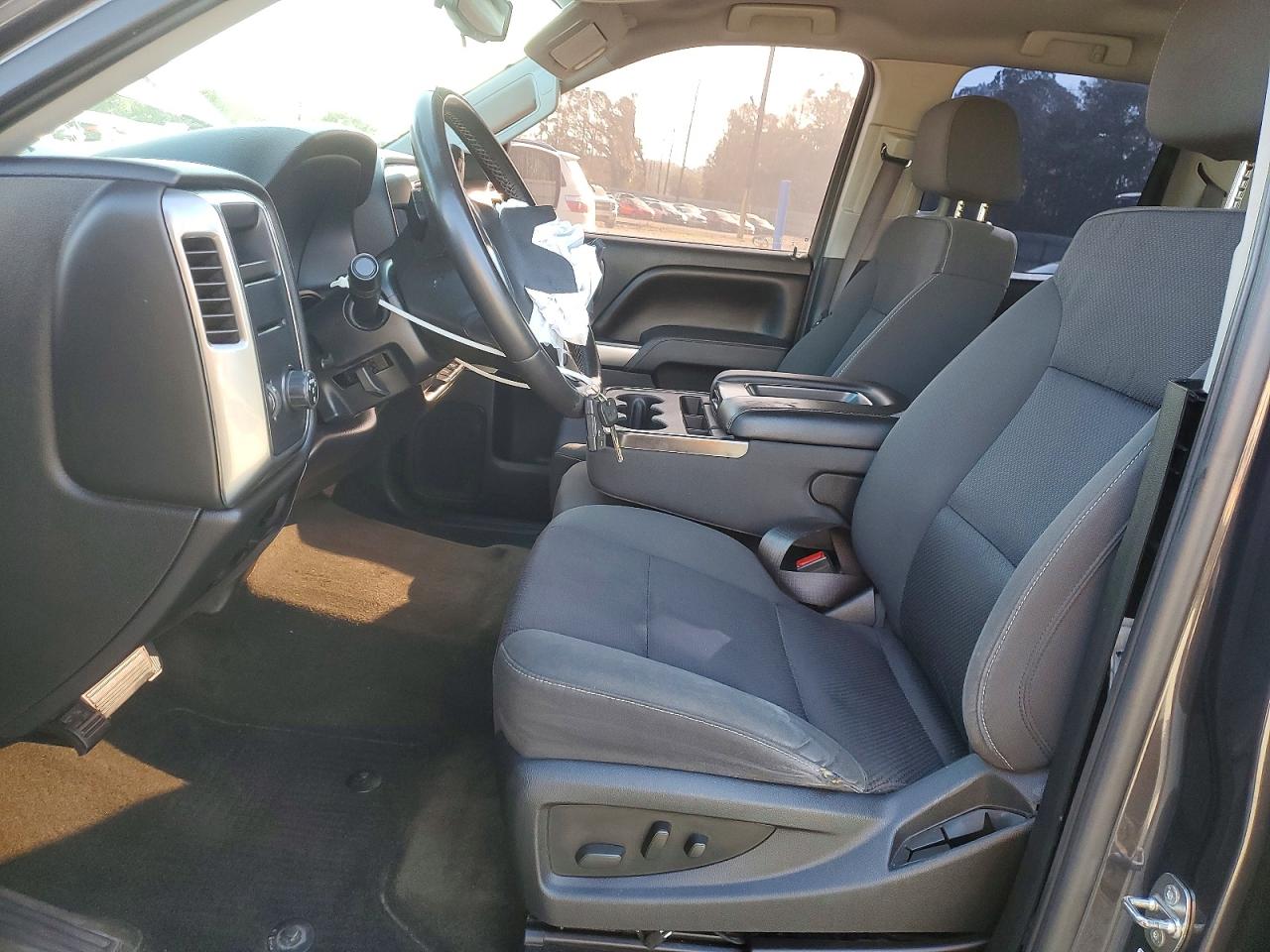 2016 CHEVROLET SILVERADO C1500 LT photo 19