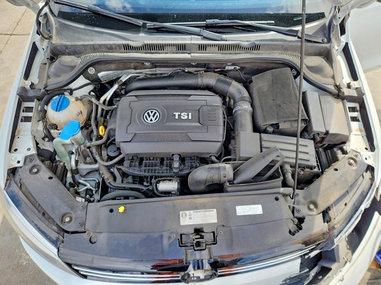 2014 VOLKSWAGEN JETTA SEL photo 31