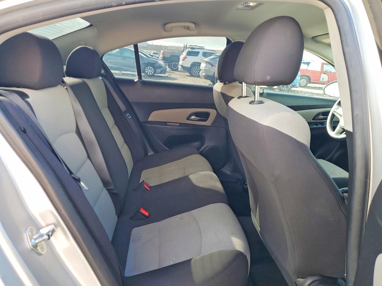 2015 CHEVROLET CRUZE LS photo 19