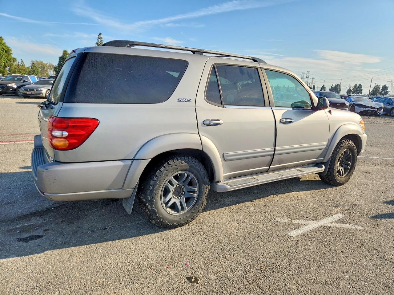 2003 TOYOTA SEQUOIA photo 5