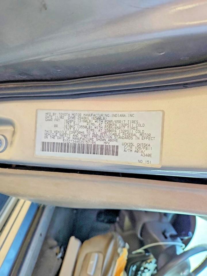 2003 TOYOTA SEQUOIA photo 25