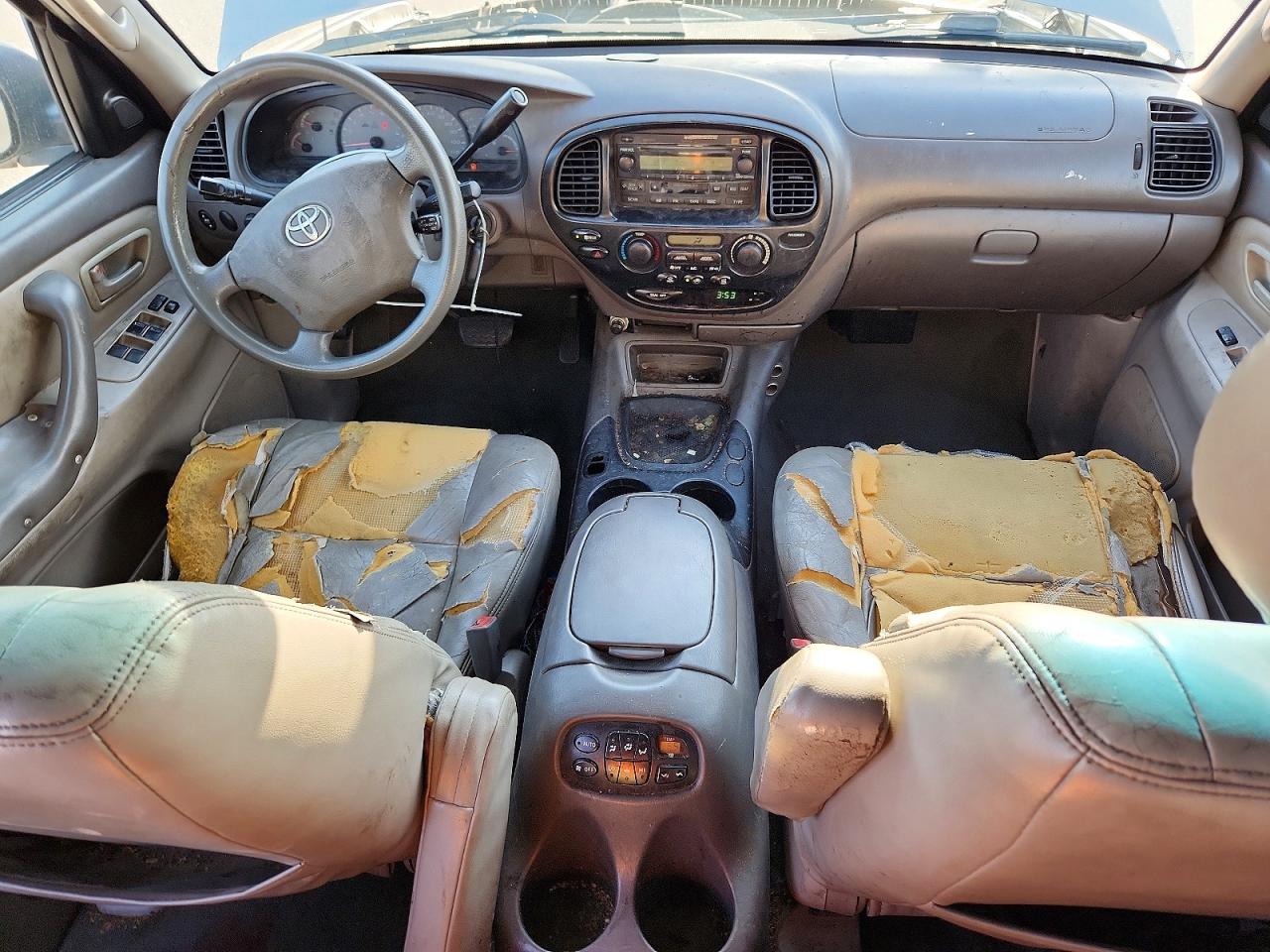 2003 TOYOTA SEQUOIA photo 15