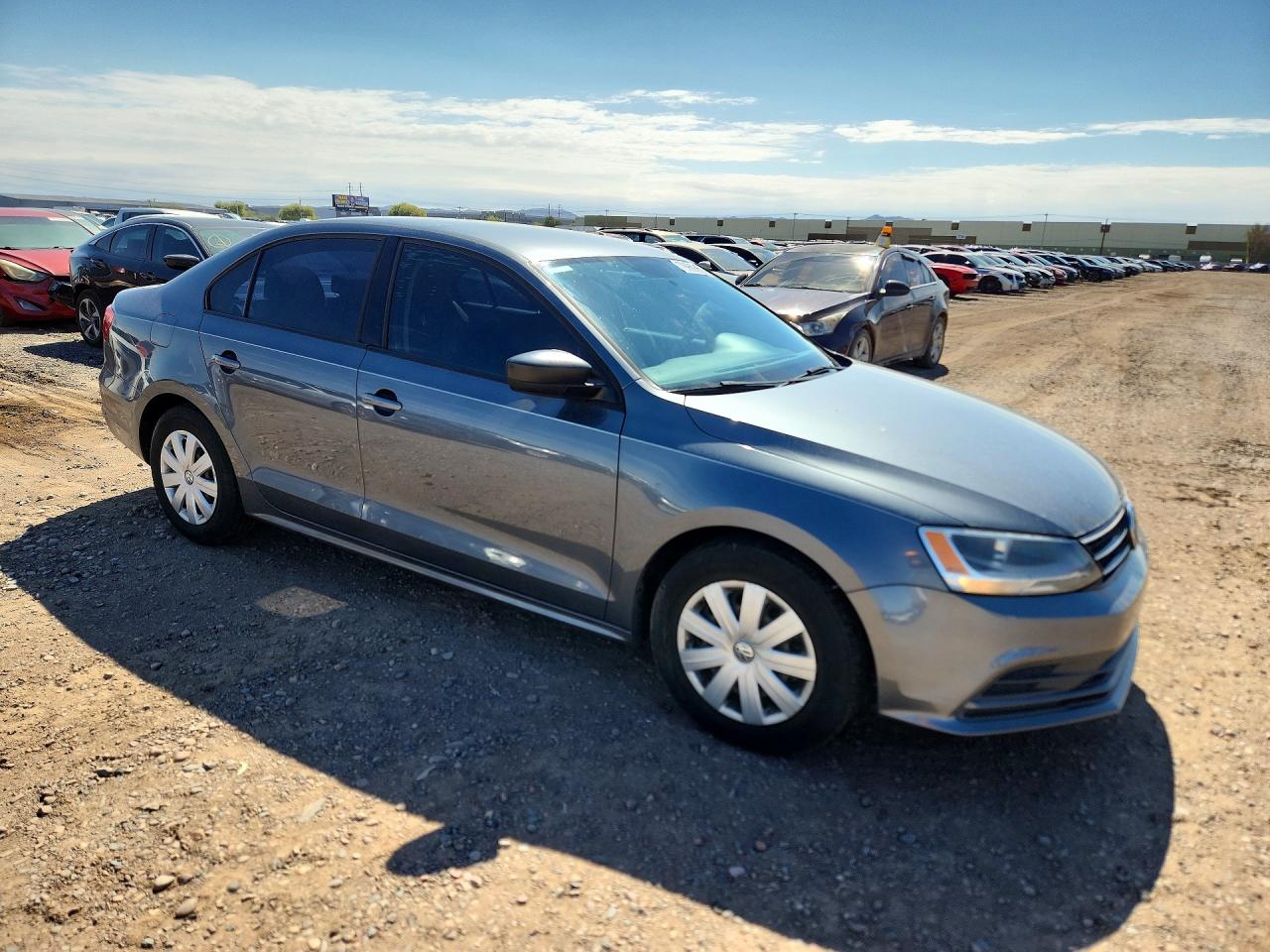 2015 VOLKSWAGEN JETTA BASE photo 13