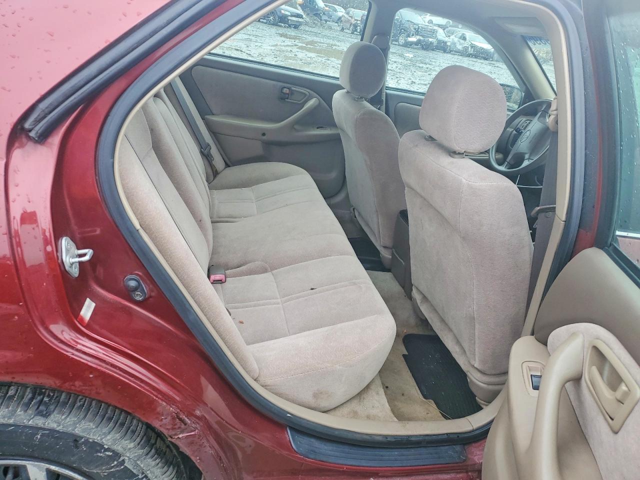 1999 TOYOTA CAMRY LE photo 19
