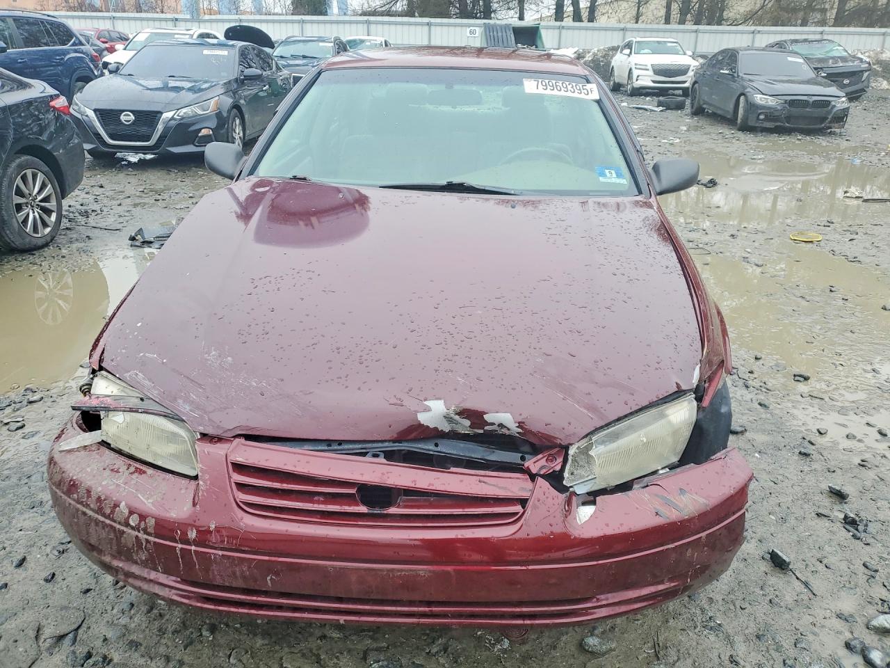 1999 TOYOTA CAMRY LE photo 9