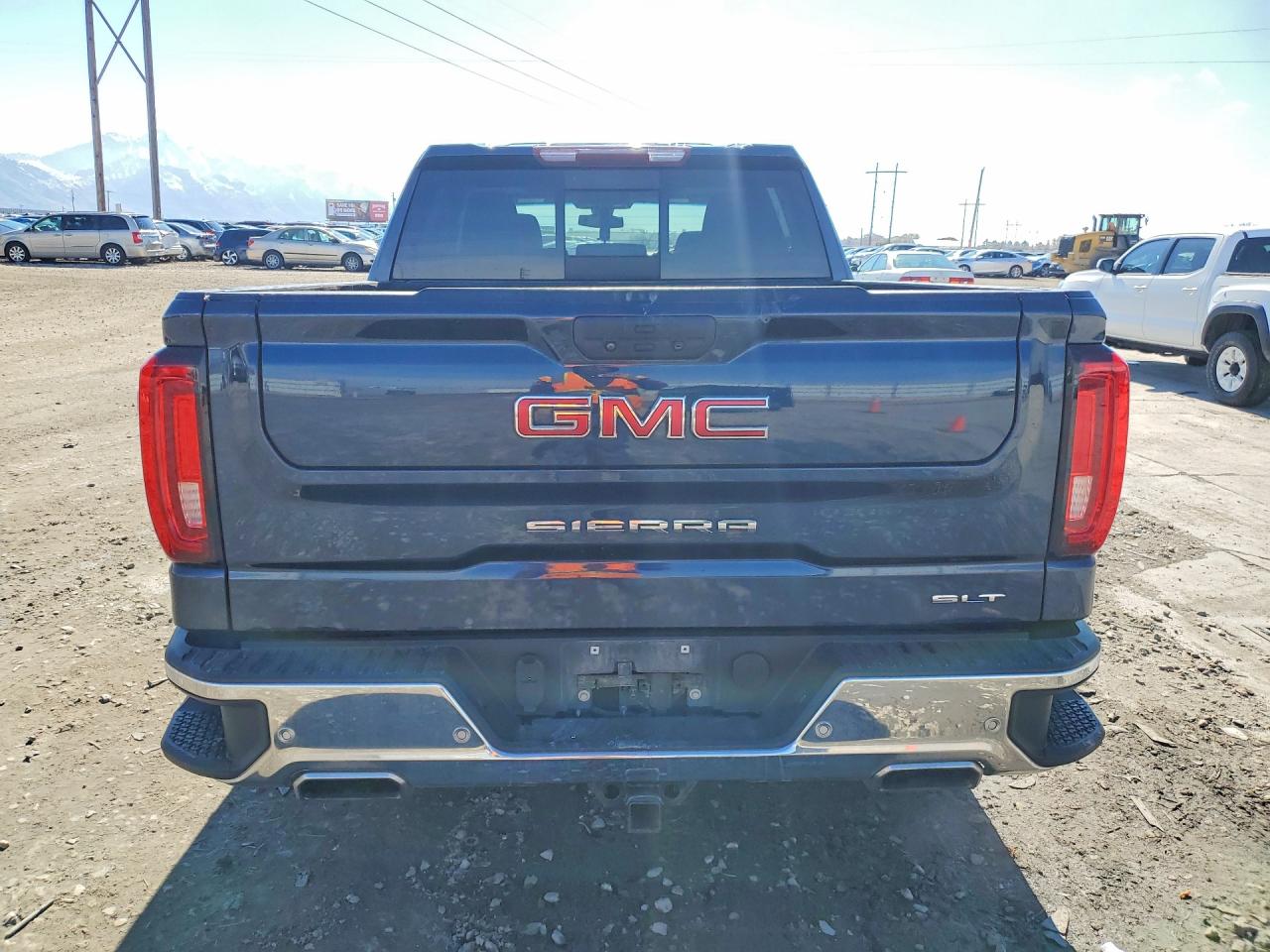 2020 GMC SIERRA K1500 SLT photo 6