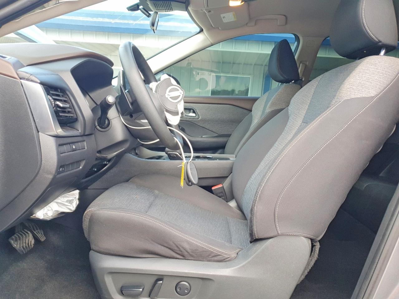 2021 NISSAN ROGUE SV photo 19
