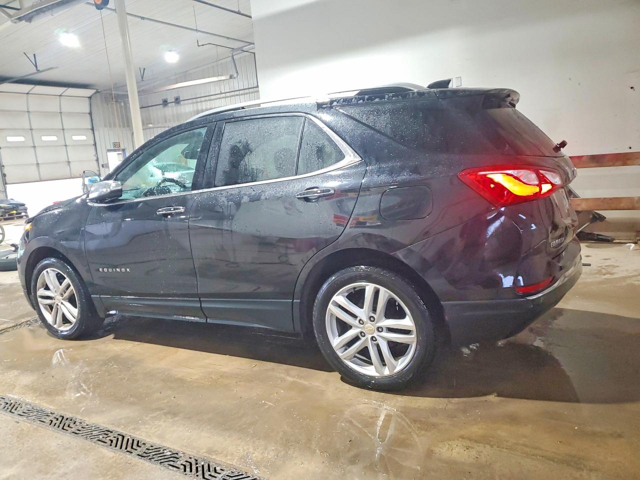 2019 CHEVROLET EQUINOX PREMIER photo 4