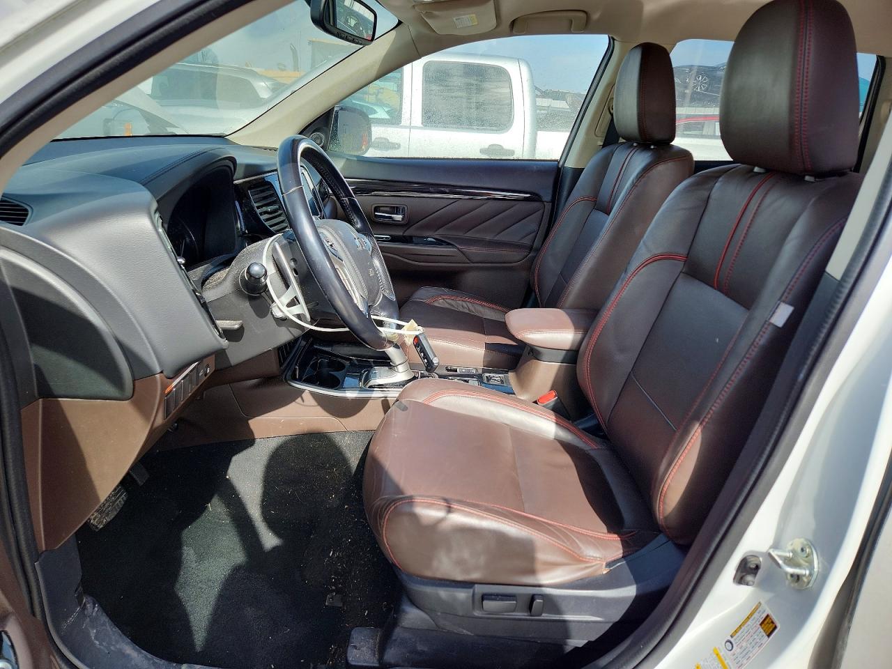 2018 MITSUBISHI OUTLANDER SE photo 7