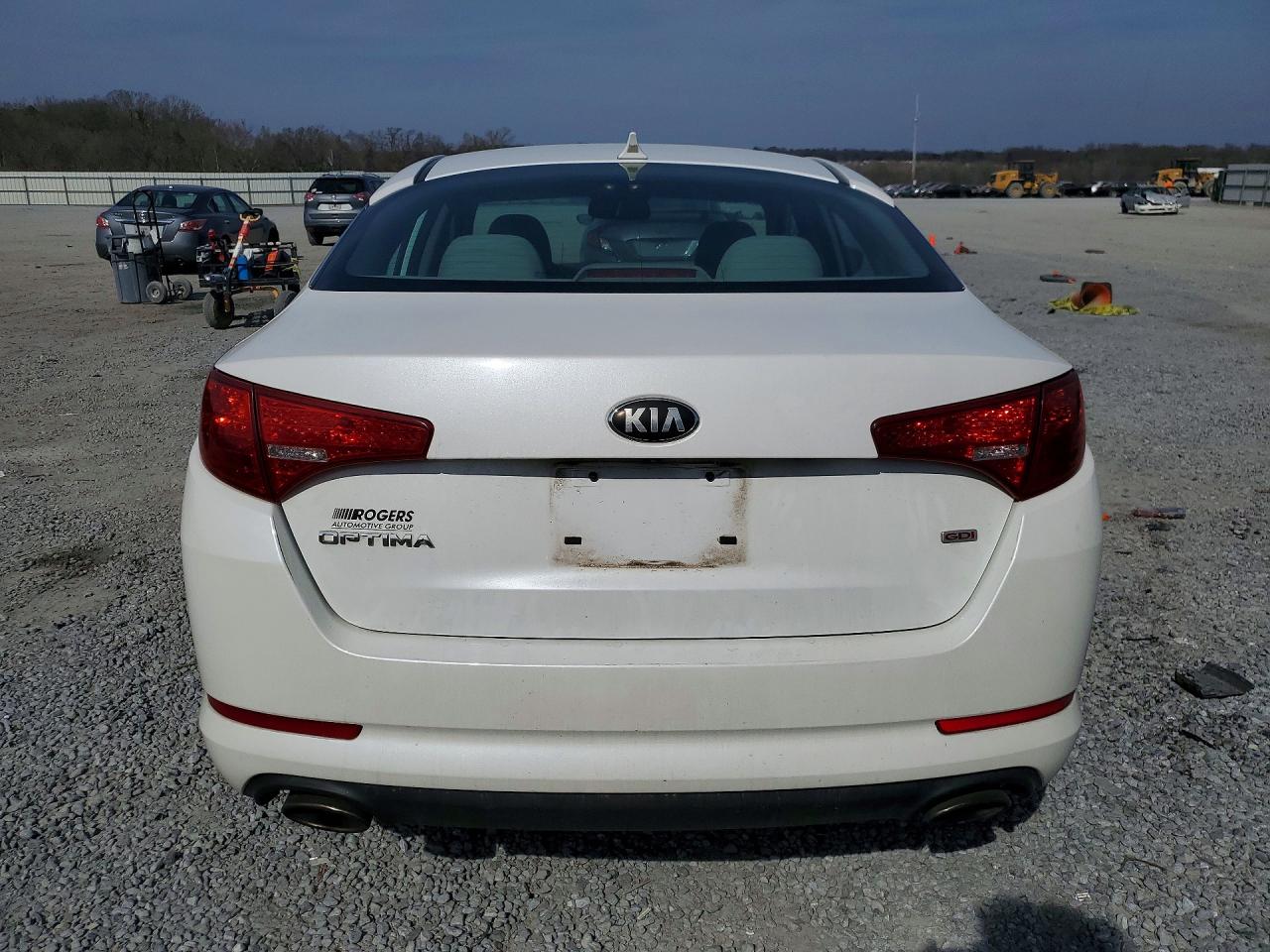2013 KIA OPTIMA LX photo 6