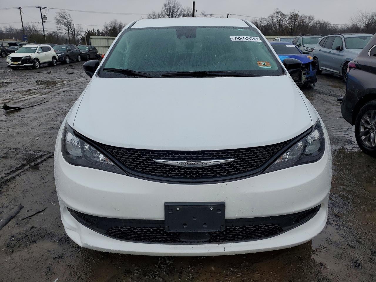 2024 CHRYSLER VOYAGER LX photo 13