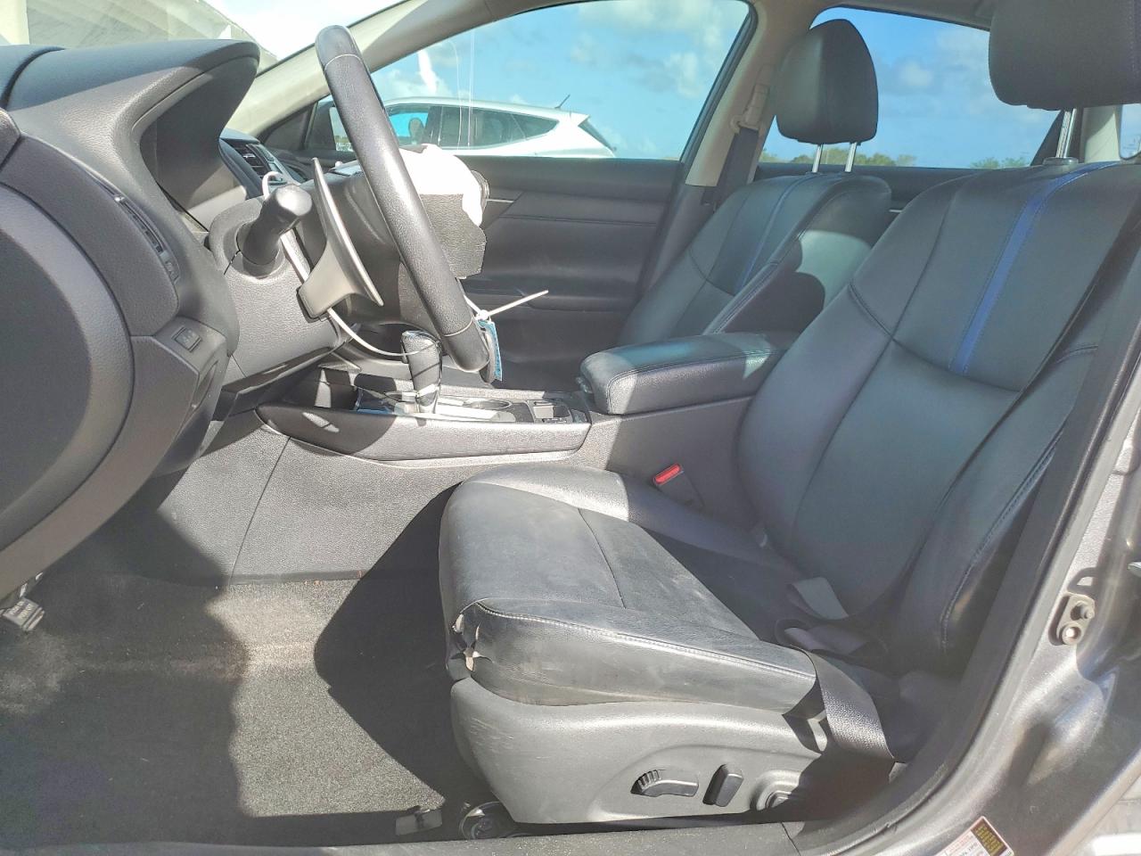 2018 NISSAN ALTIMA 2.5 SR photo 13