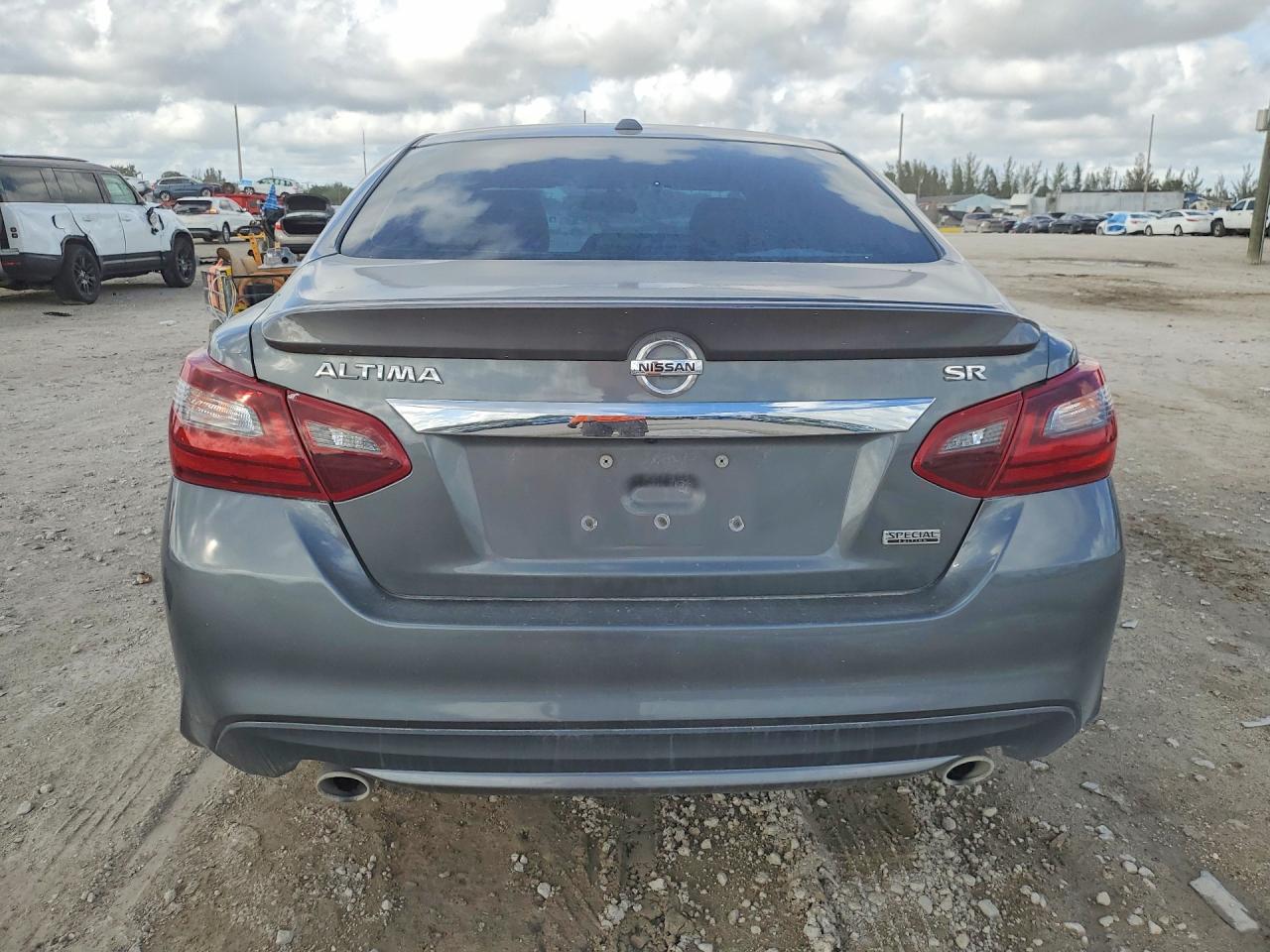 2018 NISSAN ALTIMA 2.5 SR photo 11