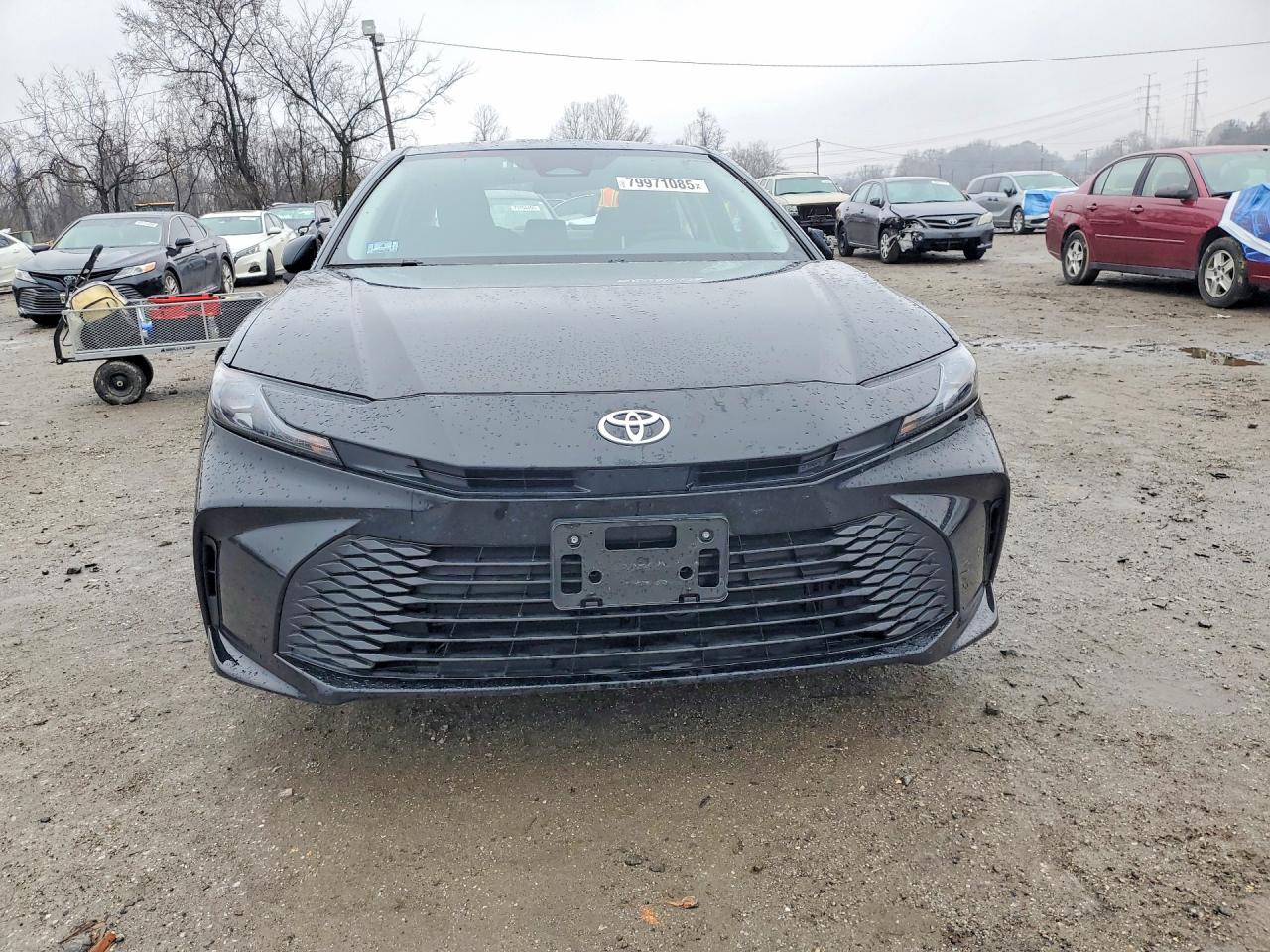 2025 TOYOTA CAMRY LE photo 5