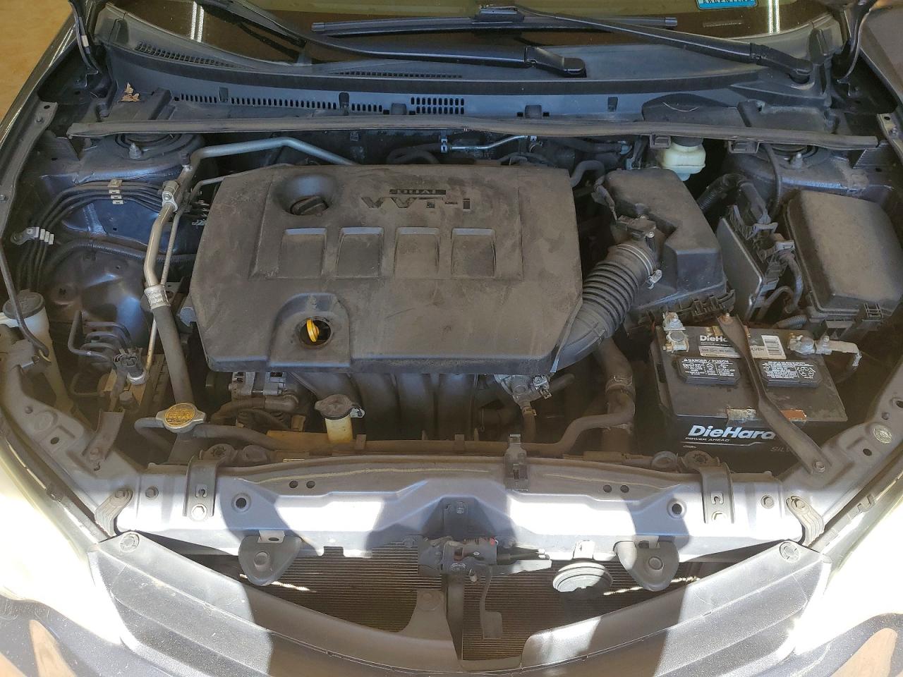 2015 TOYOTA COROLLA LE photo 21