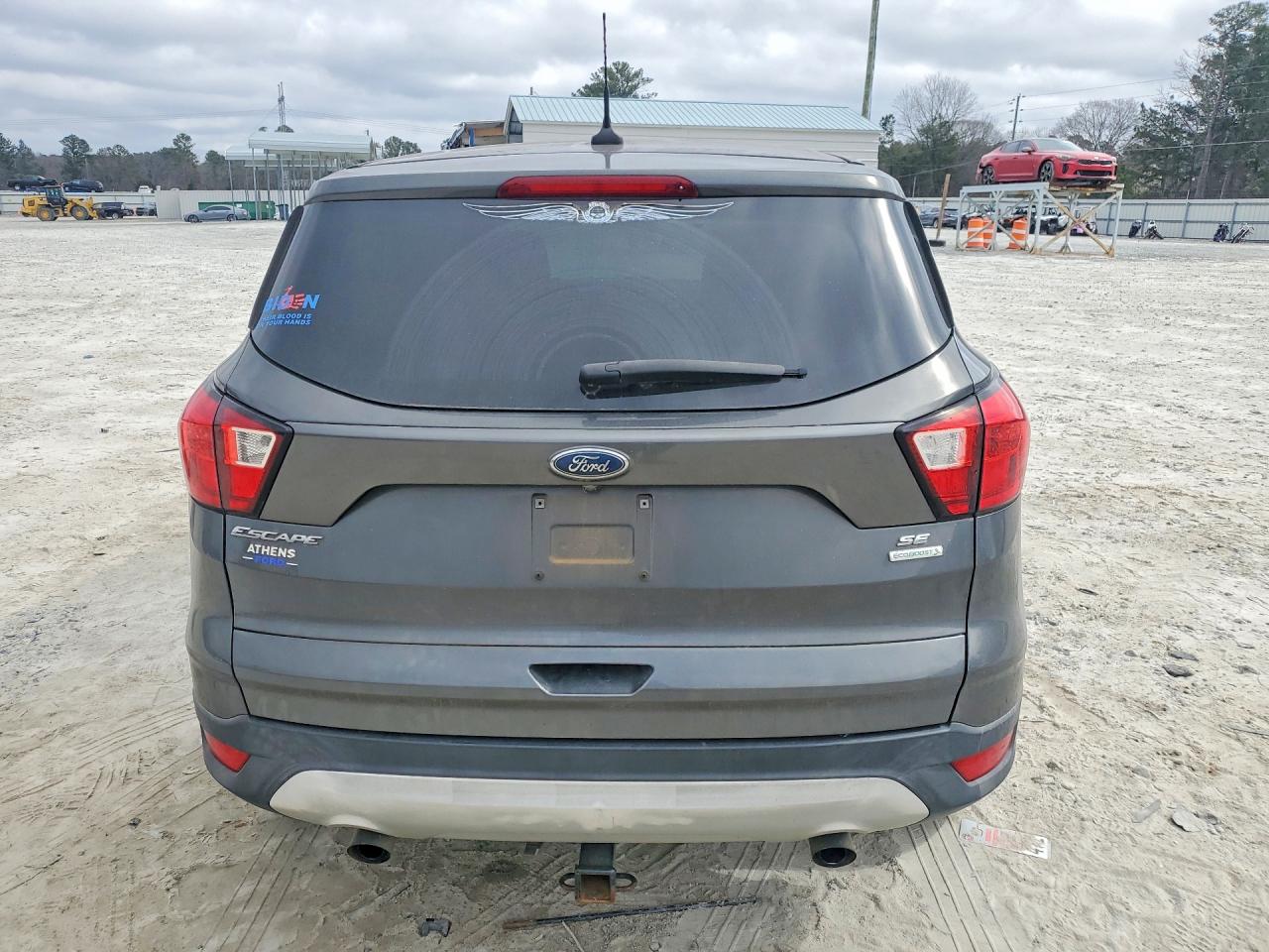 2019 FORD ESCAPE photo 11