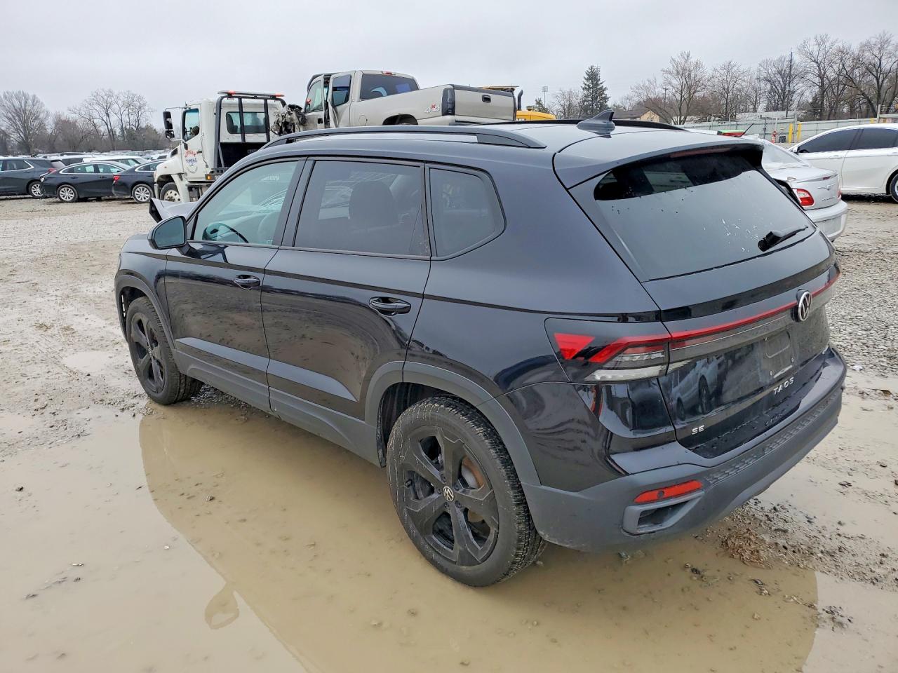 2025 VOLKSWAGEN TAOS SE BLACK photo 2