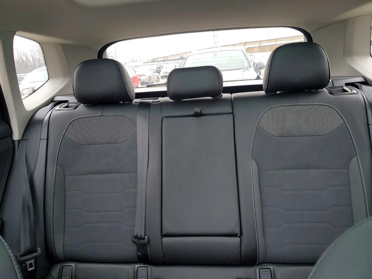 2025 VOLKSWAGEN TAOS SE BLACK photo 10