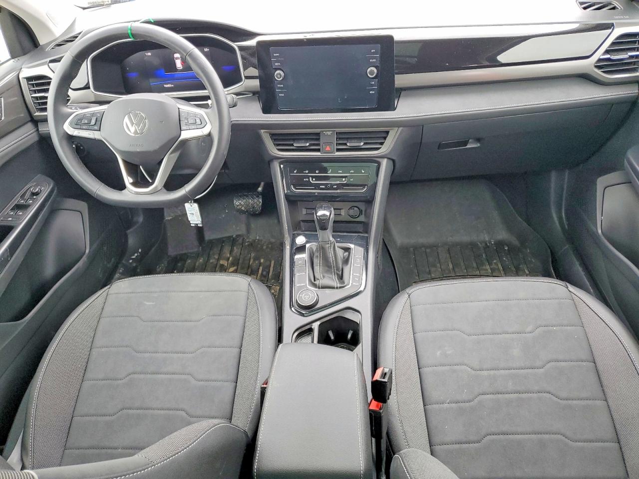 2025 VOLKSWAGEN TAOS SE BLACK photo 8