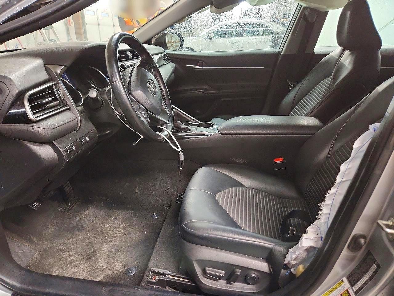 2020 TOYOTA CAMRY SE NIGHTSHADE photo 7