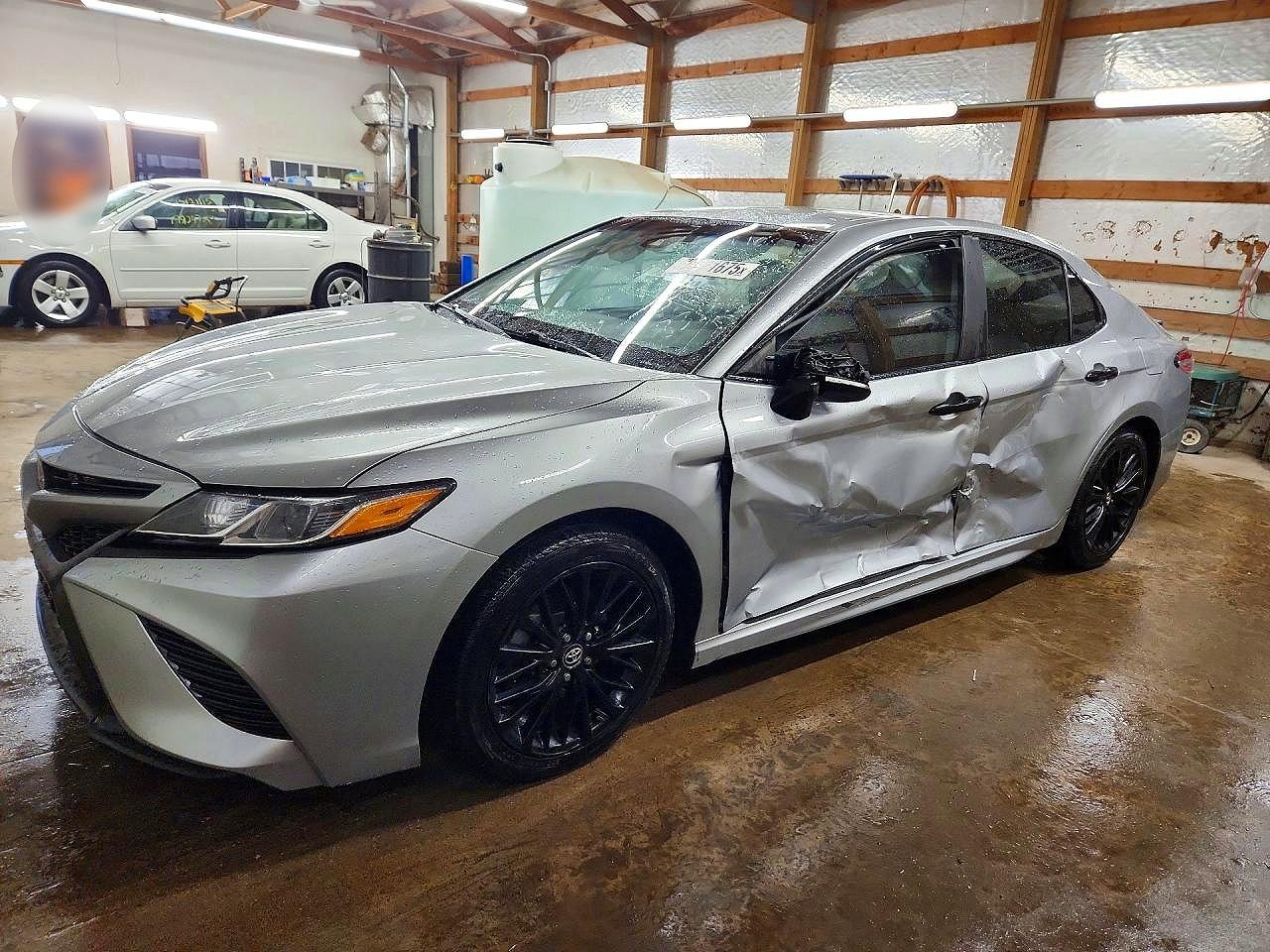 2020 TOYOTA CAMRY