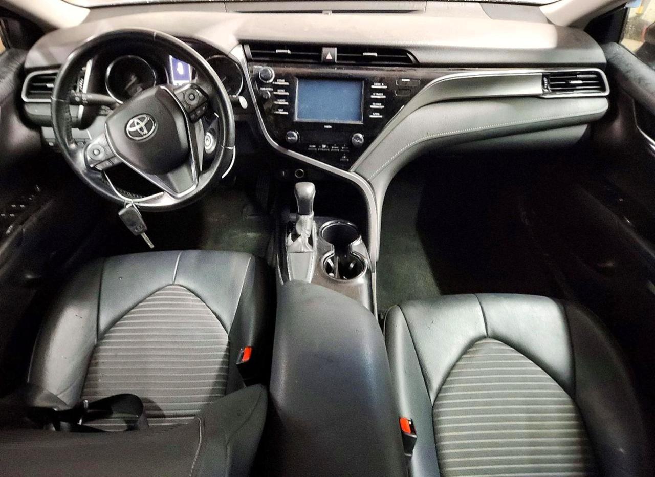 2020 TOYOTA CAMRY SE NIGHTSHADE photo 8