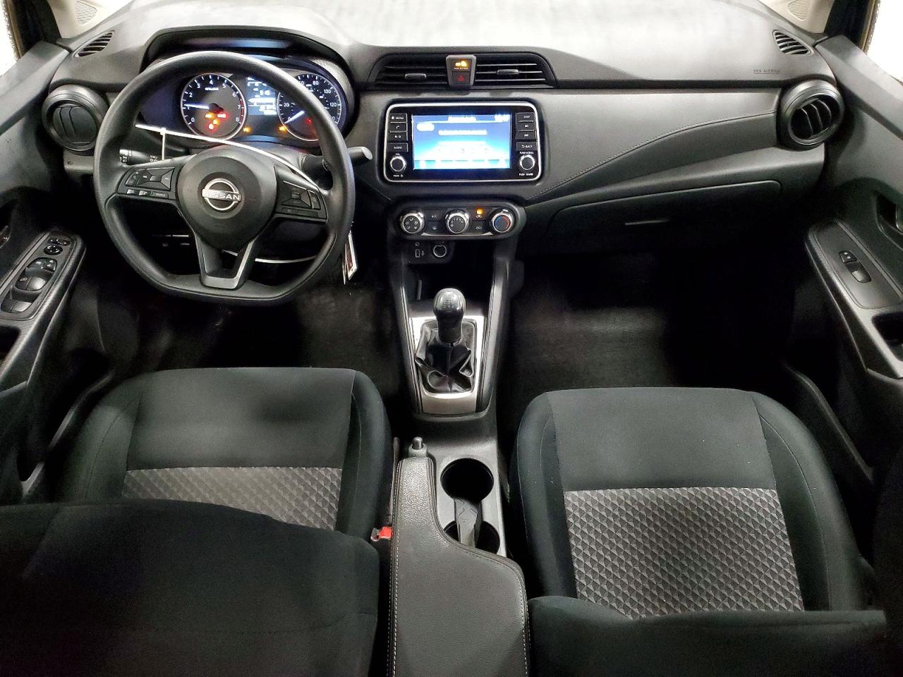 2024 NISSAN VERSA S photo 8