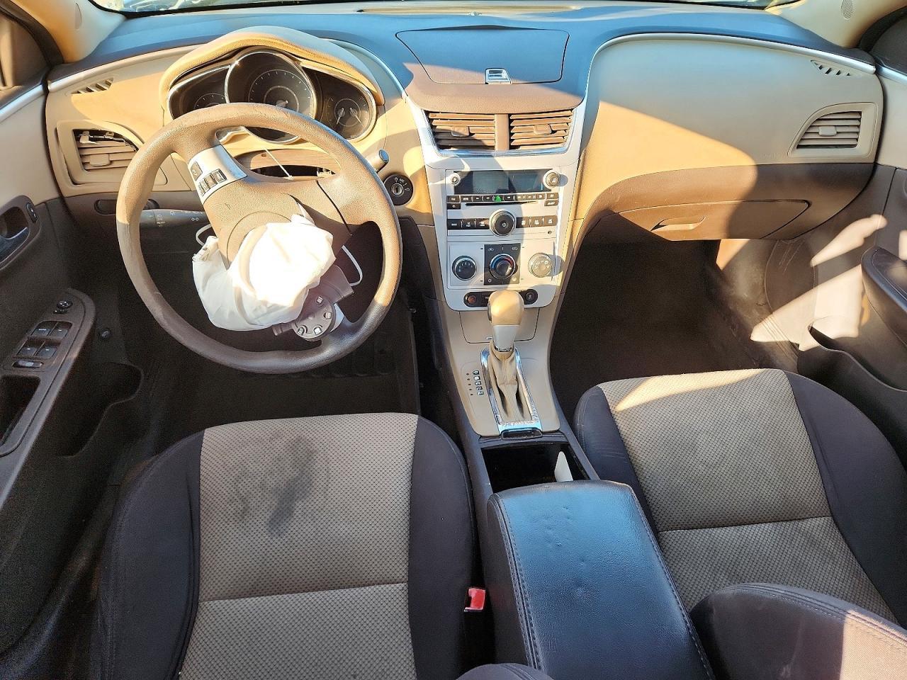 2012 CHEVROLET MALIBU LS photo 8