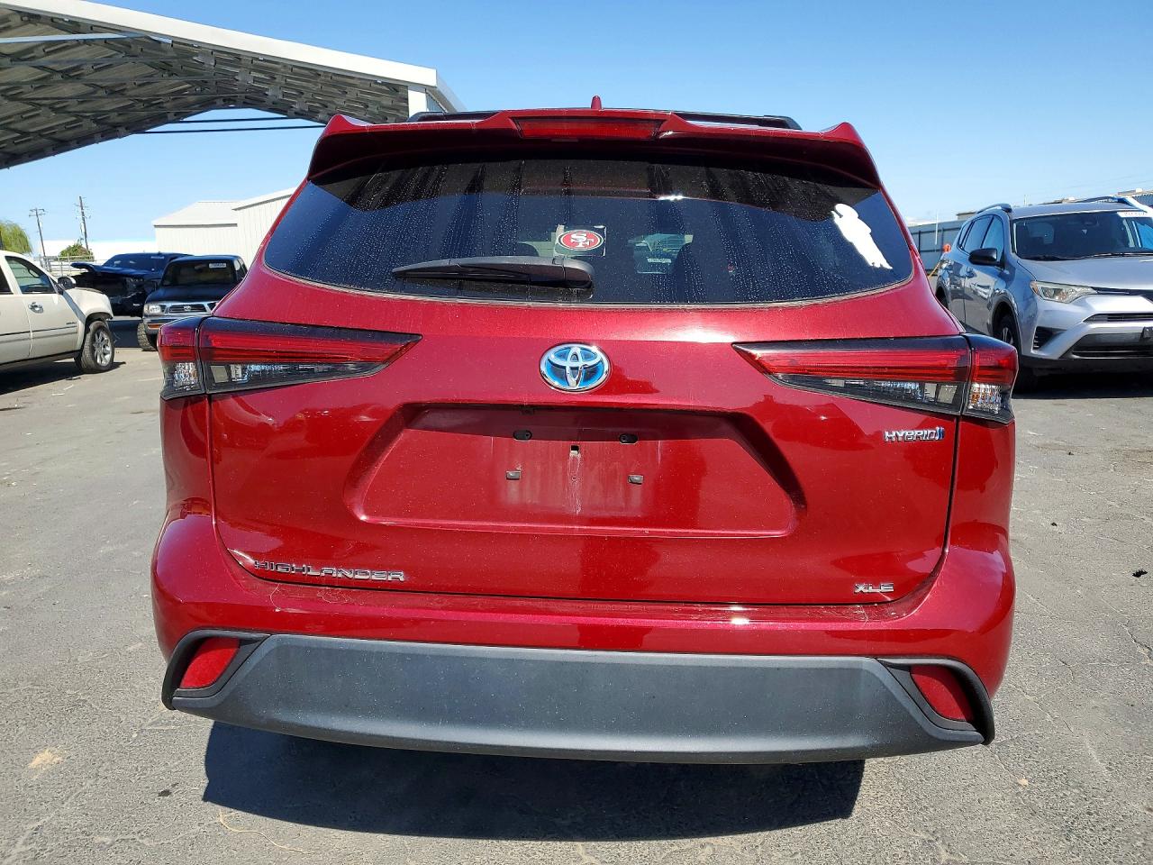 2023 TOYOTA HIGHLANDER HYBRID XLE photo 6