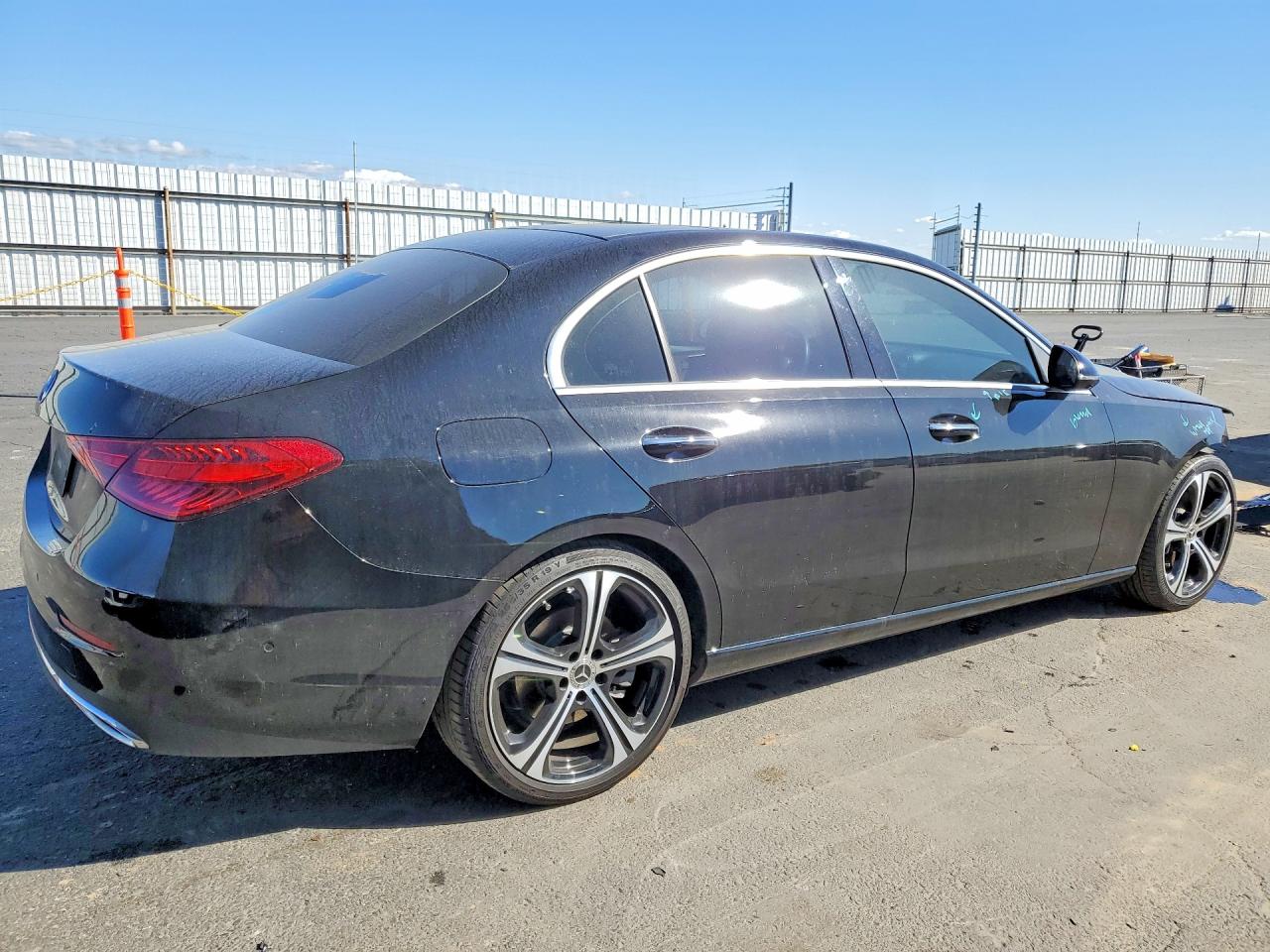 2022 MERCEDES-BENZ C 300 photo 3