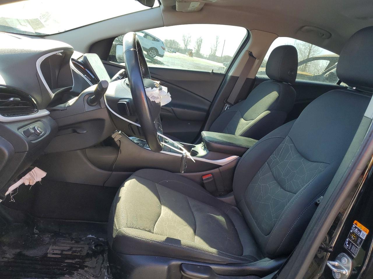 2017 CHEVROLET VOLT LT photo 7