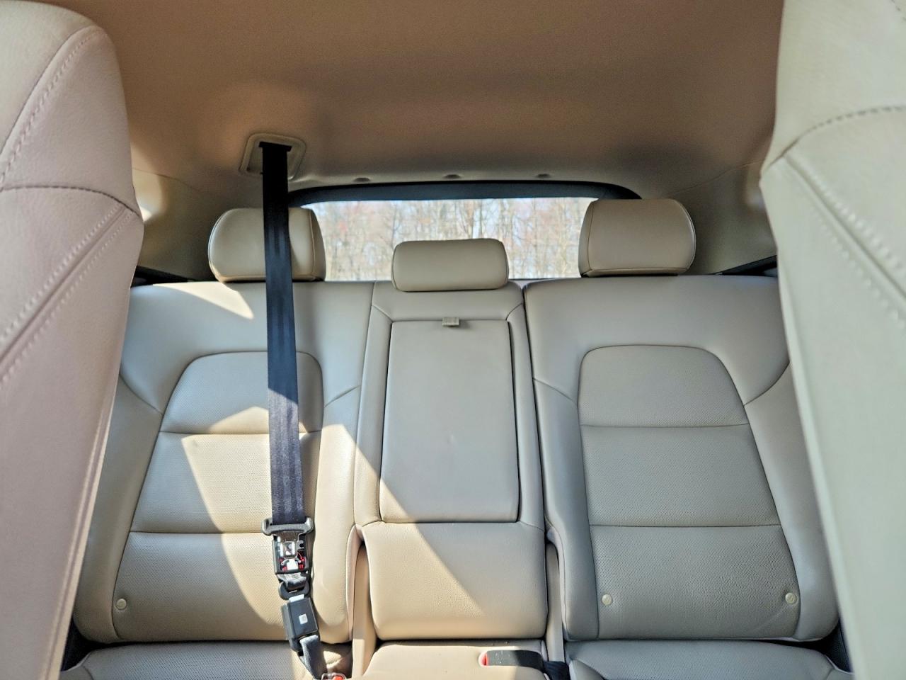 2018 HYUNDAI TUCSON SEL PLUS photo 10