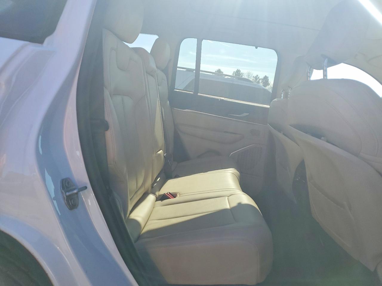 2022 JEEP GRAND CHEROKEE LIMITED photo 21