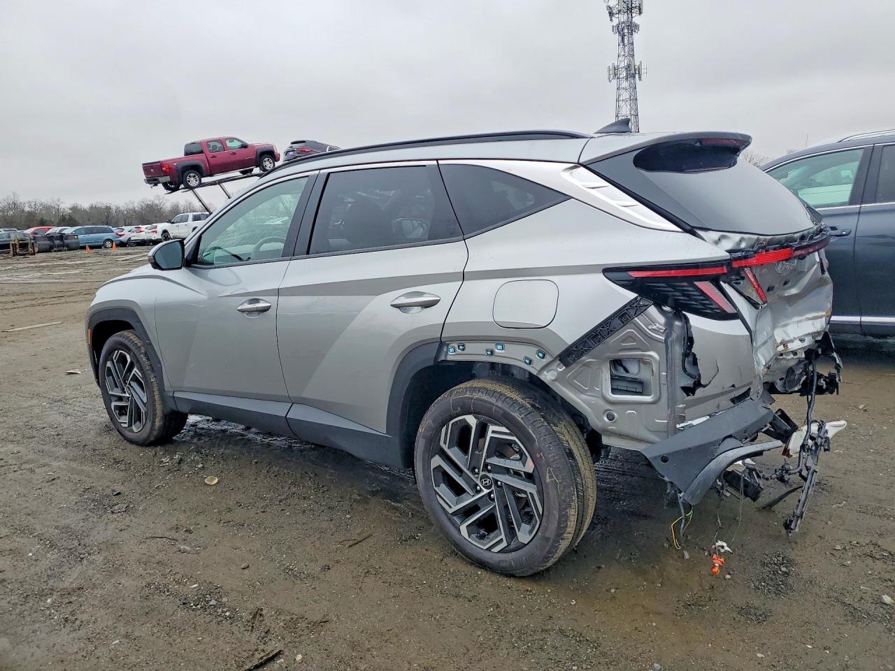 2026 HYUNDAI TUCSON LIMITED photo 3