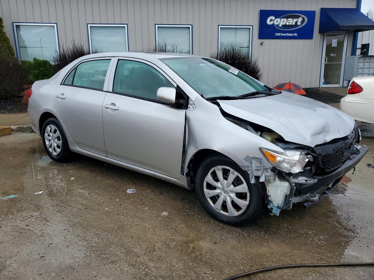 2010 TOYOTA COROLLA LE photo 7