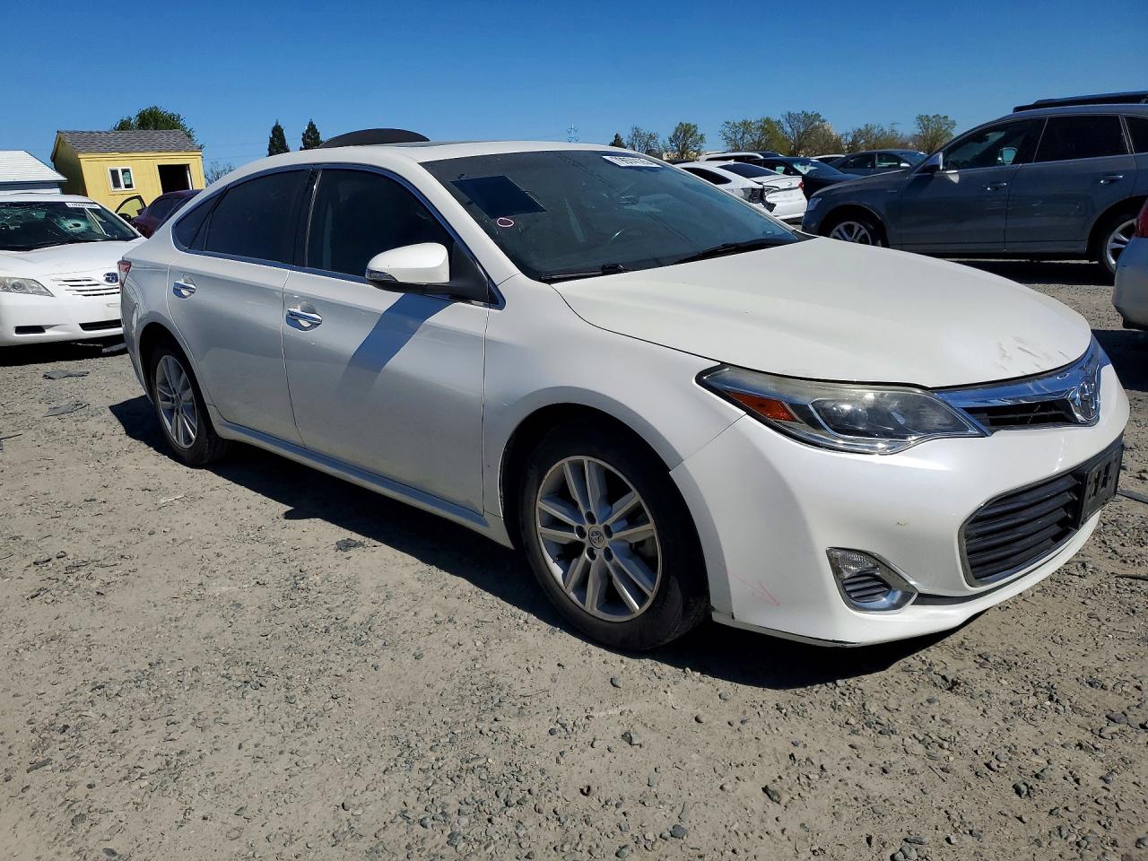 2013 TOYOTA AVALON XLE PREMIUM photo 4