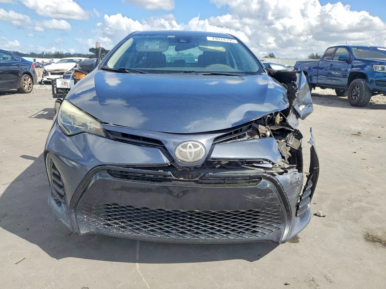 2019 TOYOTA COROLLA SE photo 9