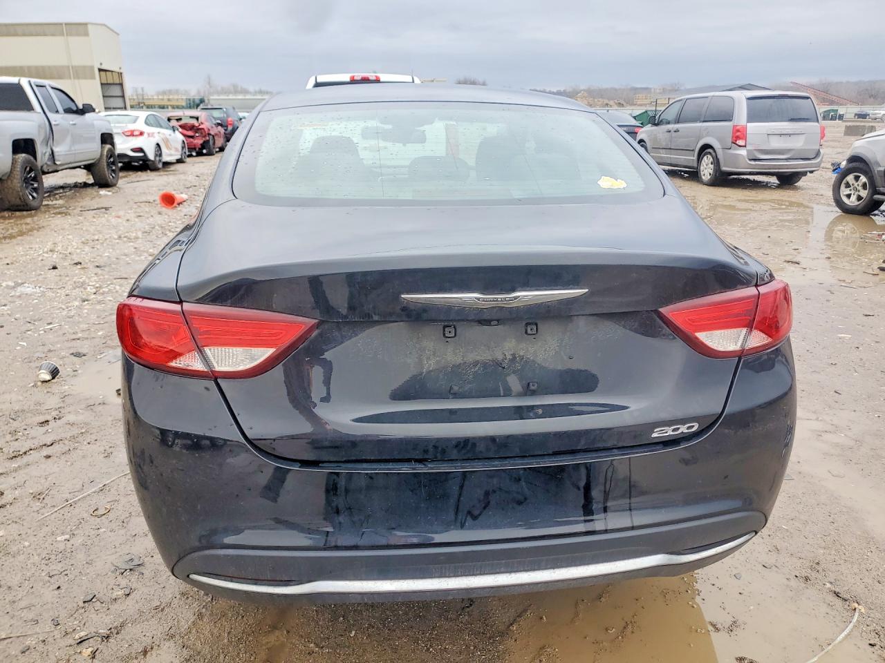 2016 CHRYSLER 200 LIMITED photo 11