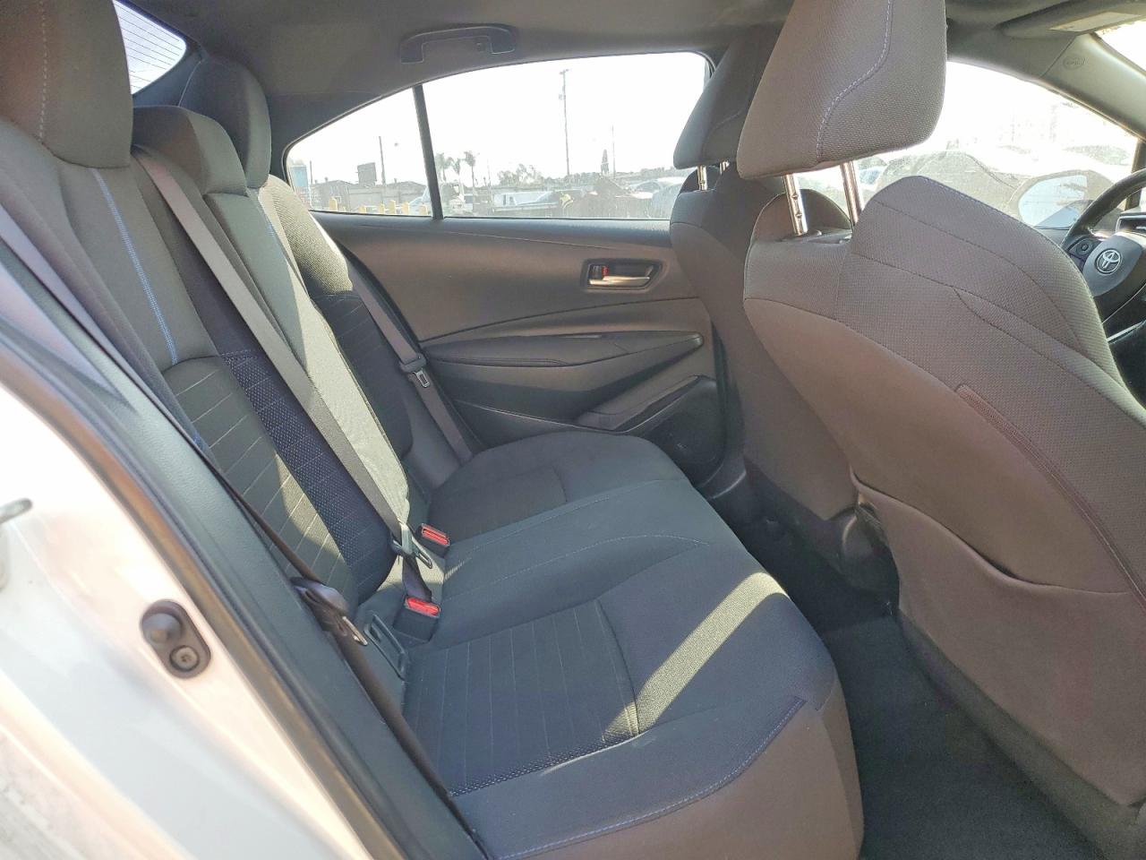 2020 TOYOTA COROLLA SE photo 28